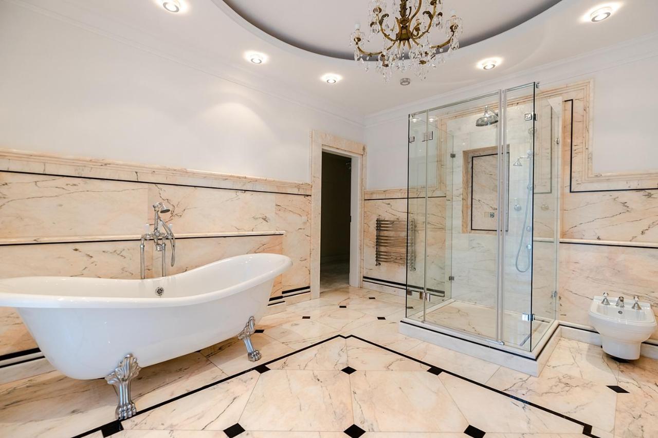 Luxury Villa Indoor Pool Warsaw Magdalenka Kültér fotó